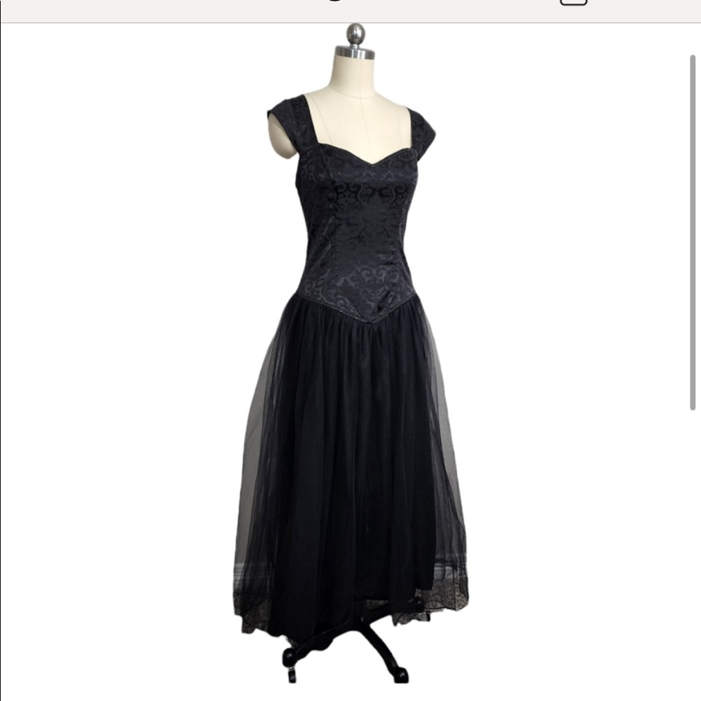 ISO THIS LIP SERVICE DRESS
